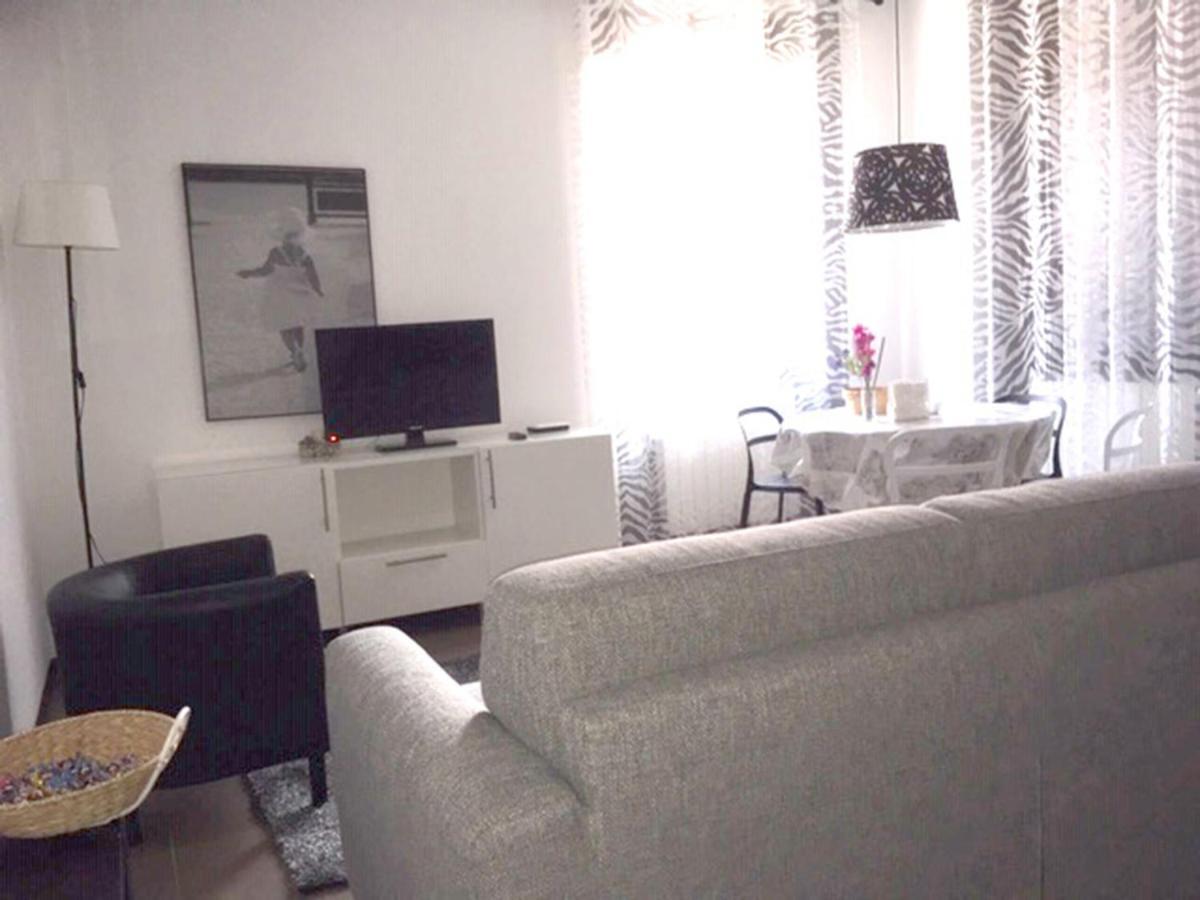 Appartement Cimarhosa House Extérieur photo